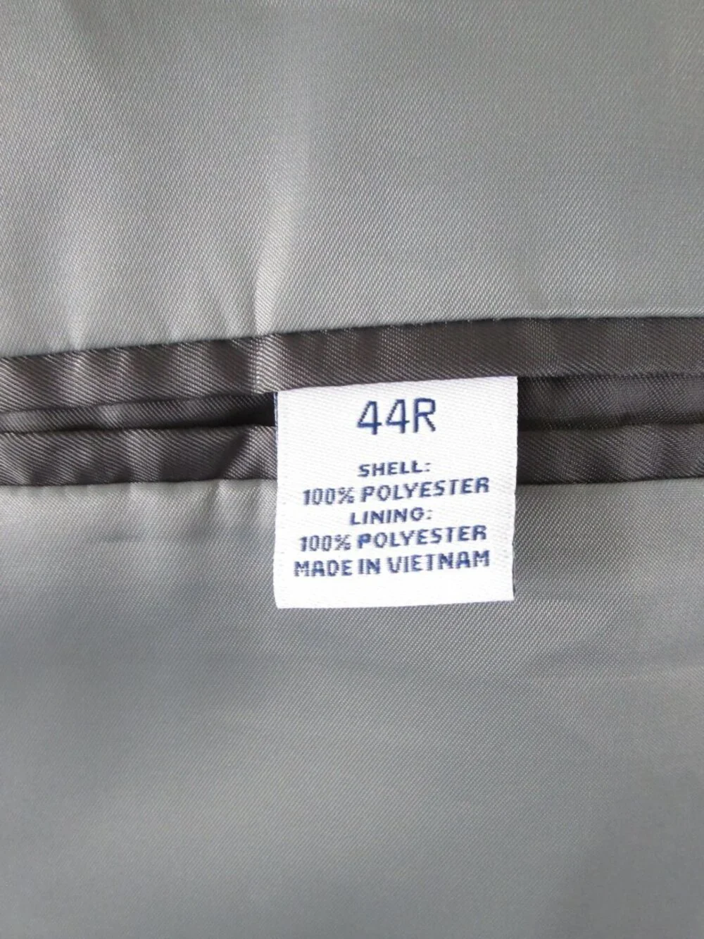 Saddlebred Mens Light Gray Plaid Two Button Suit Size 44R Pants 36 X 30